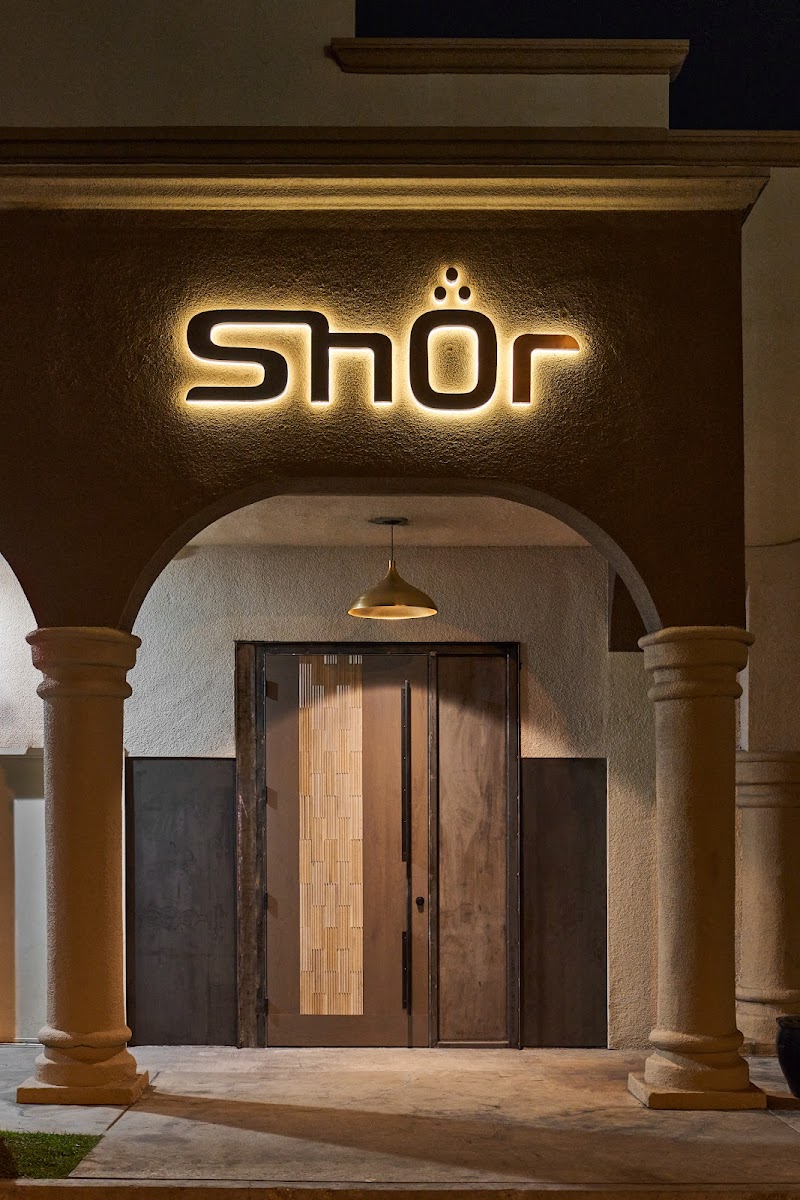 Shor Hawaiian Gardens